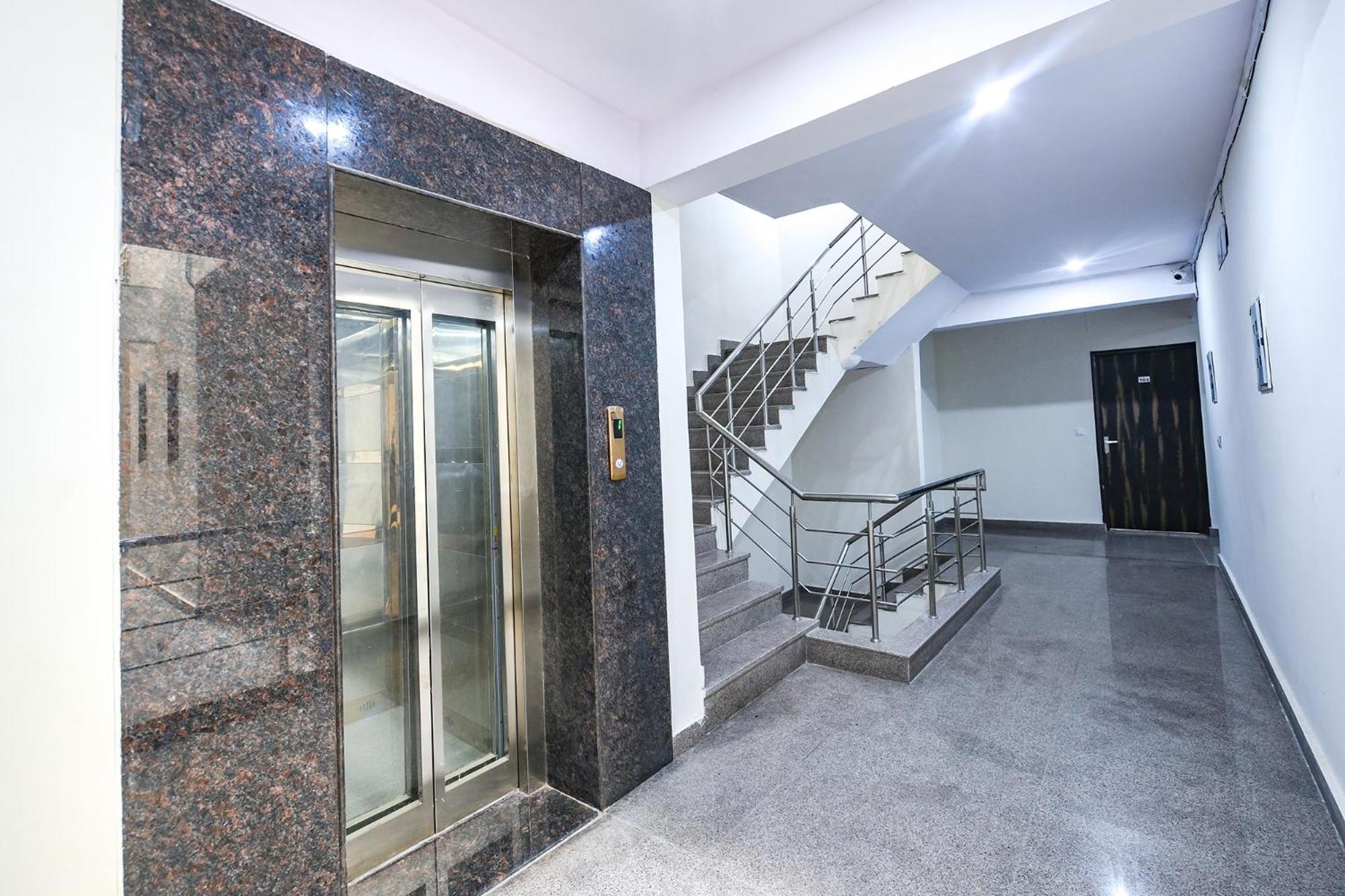 Fabhotel The Yashobhumi Near Yashobhoomi Convention Centre Delhi  Luaran gambar